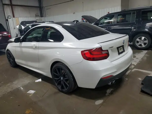 WBA2H9C30HV642175 2017 BMW 2ER - Image 2