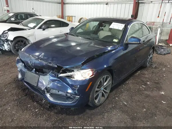 WBA2H9C31H7A25858 2017 BMW 2ER - Image 2