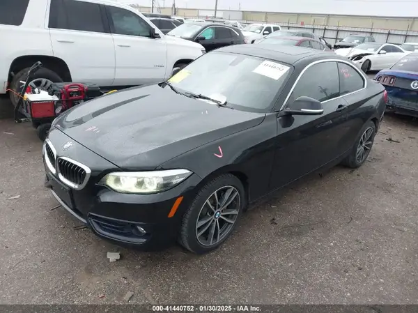WBA2J1C50JVD09751 2018 BMW 2ER - Image 2