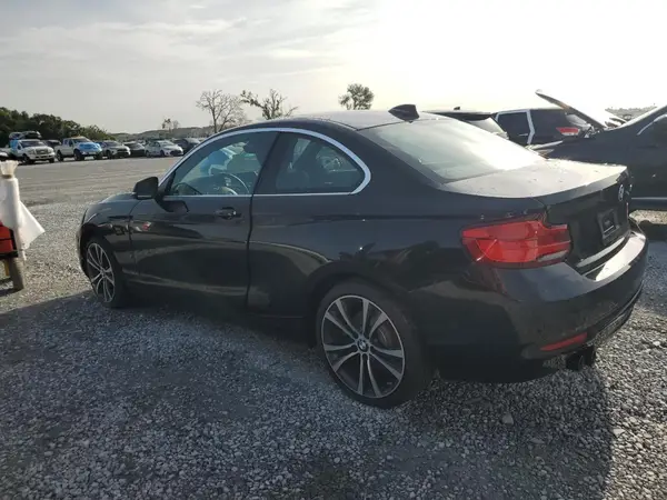 WBA2J1C55JVD09423 2018 BMW 2ER - Image 2