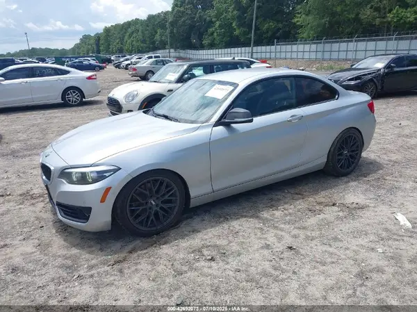 WBA2J1C59JVD09649 2018 BMW 2ER - Image 2