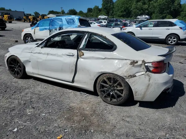 WBA2J5C56JVB28127 2018 BMW 2ER - Image 2