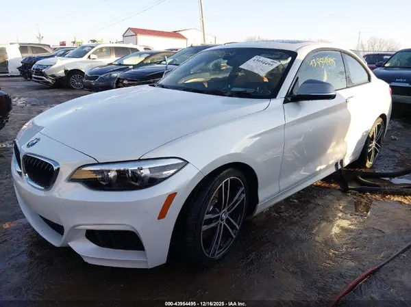 WBA2J7C51JVD60663 2018 BMW 2ER - Image 2