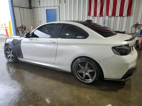WBA2J7C52JVB28654 2018 BMW 2ER - Image 2