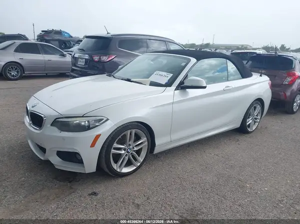 WBA2K9C34H7A26276 2017 BMW 2ER - Image 2