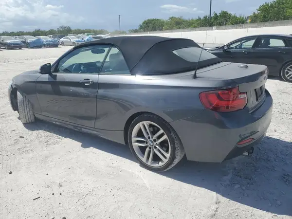WBA2K9C38HV950552 2017 BMW 2ER - Image 2