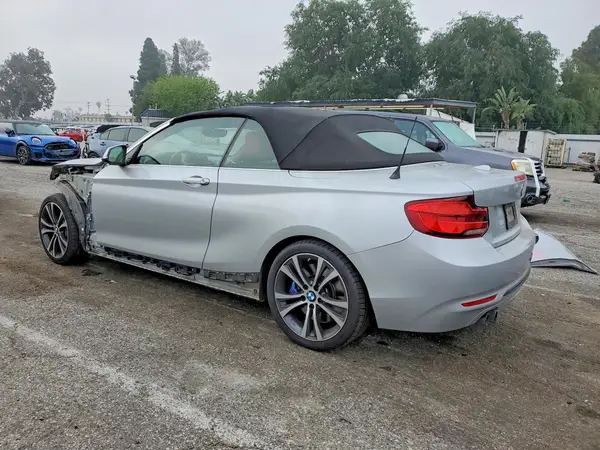 WBA2M7C52JVA97266 2018 BMW 2ER - Image 2