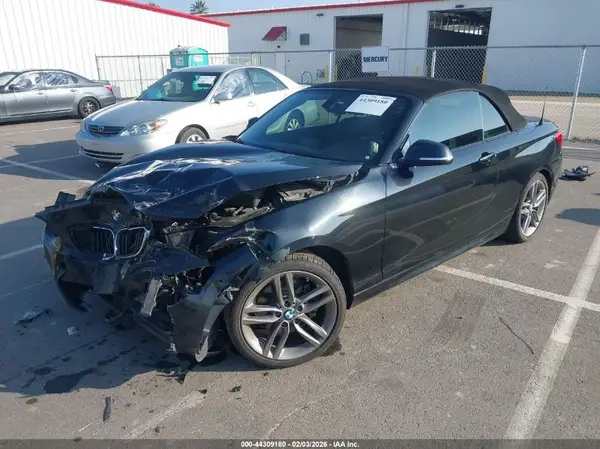 WBA2M7C5XJVD51807 2018 BMW 2ER - Image 2