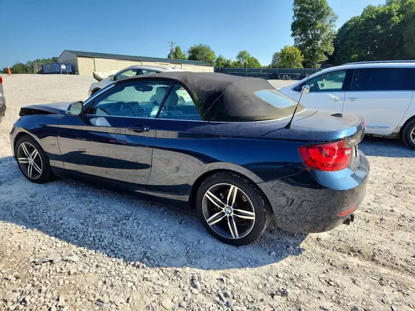 WBA2M9C32HV985565 2017 BMW 2ER - Image 2