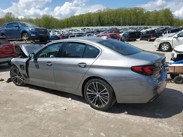 WBA33AG04PCM33374 2023 BMW 5ER - Image 2