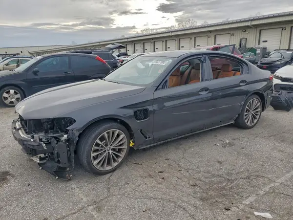 WBA33AG08NCK69852 2022 BMW 5ER - Image 1
