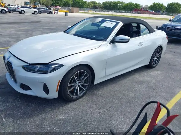WBA33DB05SCU55191 2025 BMW 4ER - Image 2