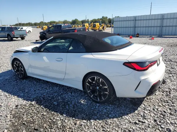 WBA33DB05TCV93928 2026 BMW 4ER - Image 2