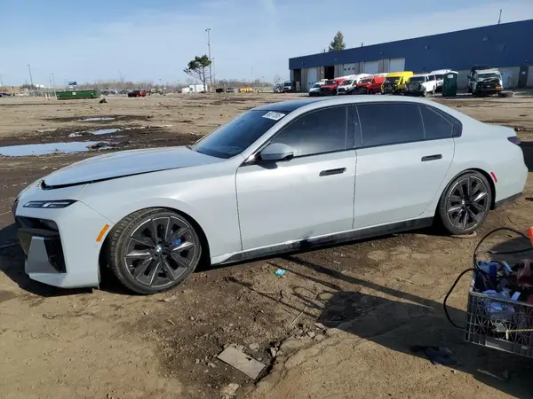 WBA33EH03RCR24009 2024 BMW 7ER - Image 1
