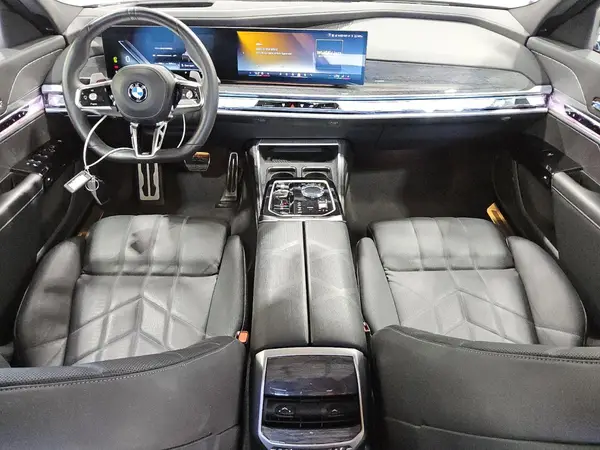 WBA33EH08RCS18086 2024 BMW 7ER - Image 8