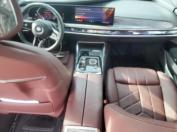 WBA33EJ00PCM58207 2023 BMW 7ER - Image 8