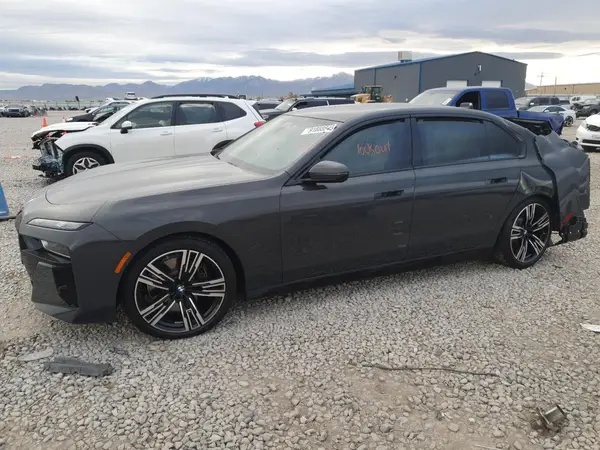 WBA33EJ01SCV09674 2025 BMW 7ER - Image 1
