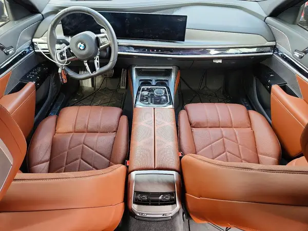 WBA33EJ03SCU92506 2025 BMW 7ER - Image 8