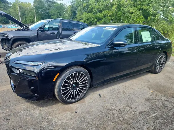WBA33EJ03TCX86053 2026 BMW 7ER - Image 1