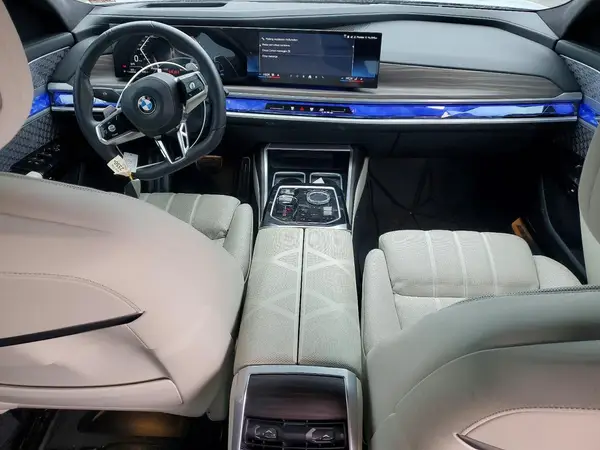 WBA33EJ04PCN06517 2023 BMW 7ER - Image 8