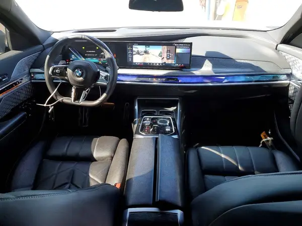 WBA33EJ04PCN59234 2023 BMW 7ER - Image 8