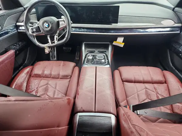 WBA33EJ04RCR10534 2024 BMW 7ER - Image 8