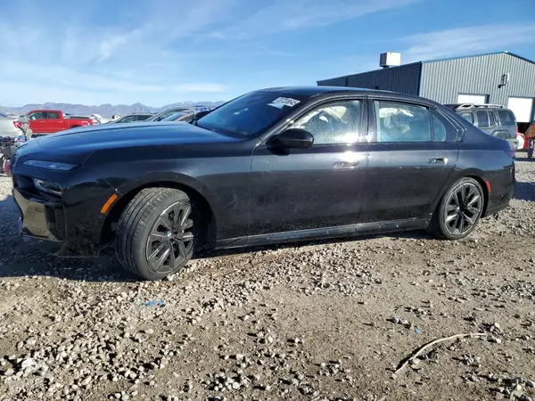 WBA33EJ07SCT14050 2025 BMW 7ER - Image 1