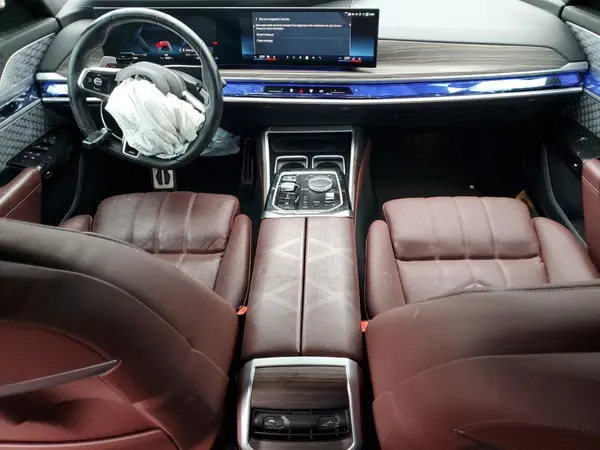WBA33EJ08PCN83956 2023 BMW 7ER - Image 8