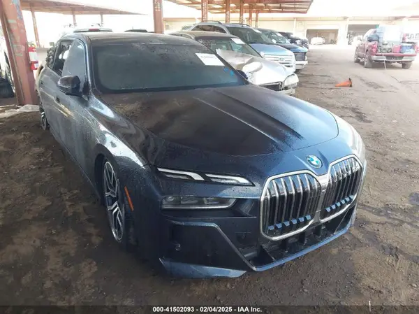WBA33EJ09PCL55853 2023 BMW 7ER - Image 1
