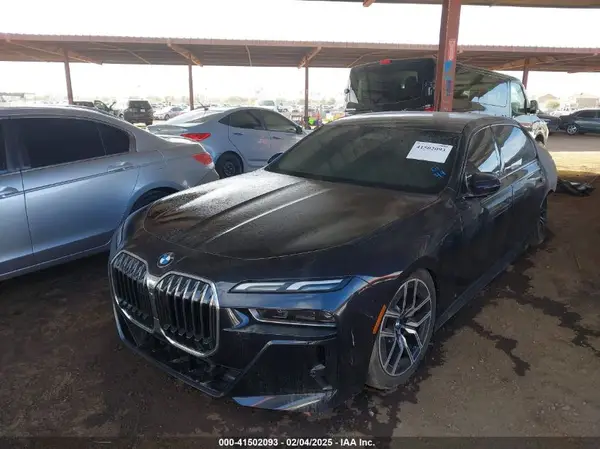 WBA33EJ09PCL55853 2023 BMW 7ER - Image 2