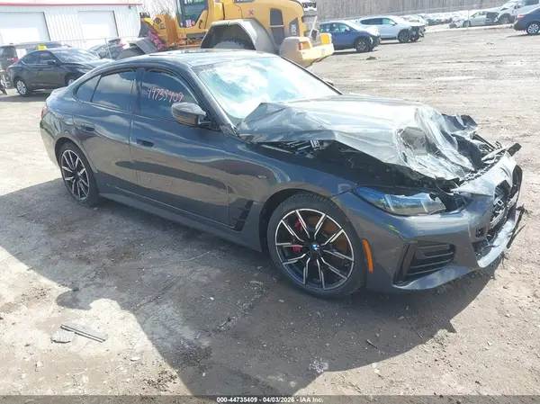 WBA33FB01SFU52637 2025 BMW 4ER - Image 1
