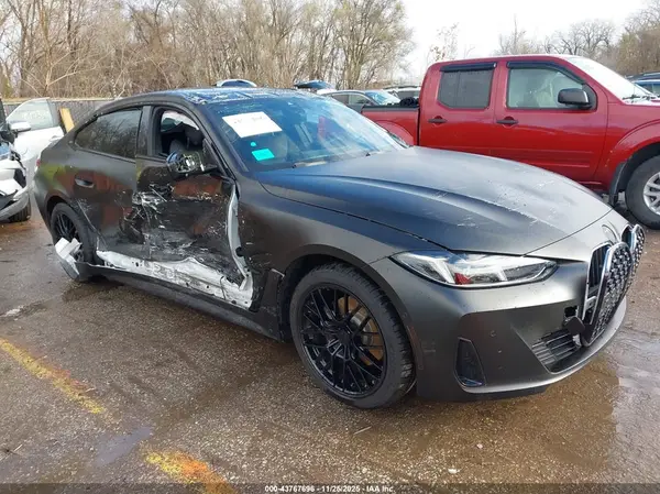 WBA33FB0XSFT78201 2025 BMW 4ER - Image 1