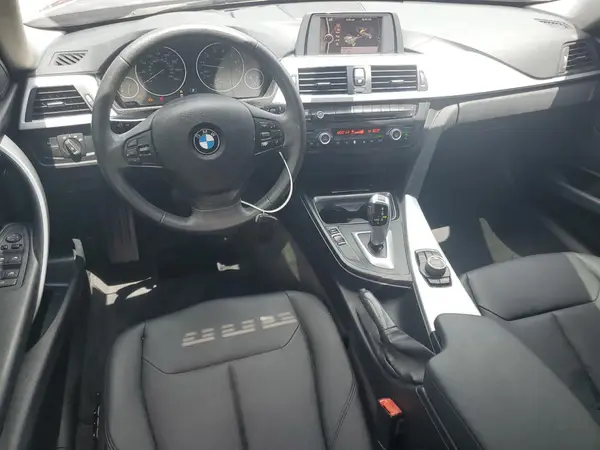 WBA3A5G57DNP25903 2019 BMW 3ER - Image 8