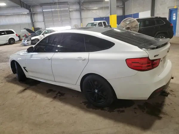 WBA3X9C52GD869381 2016 BMW 3ER - Image 2