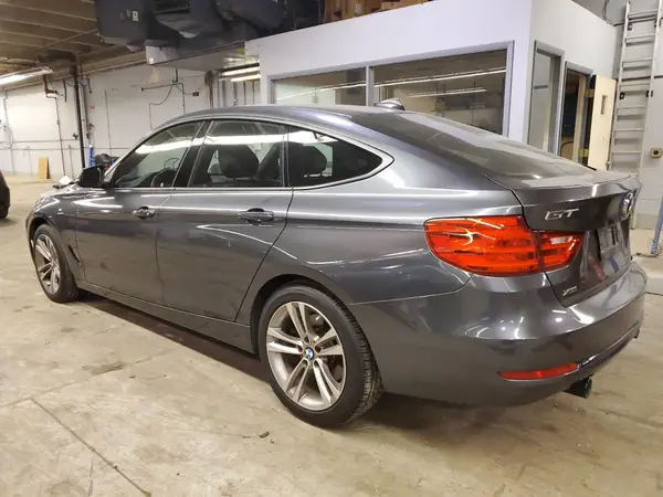 WBA3X9C58GD870034 2016 BMW 3ER - Image 2