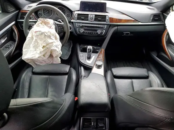 WBA3X9C5XGD869970 2016 BMW 3ER - Image 8