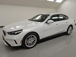 WBA43FJ03SCT70402 2025 BMW 5ER