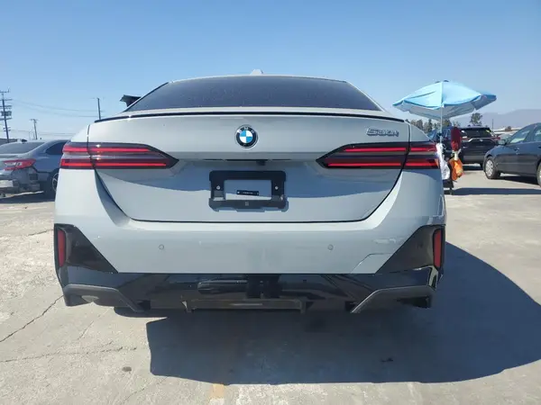 2026 BMW 5 Series COPART lot 81964905 auction photo 6