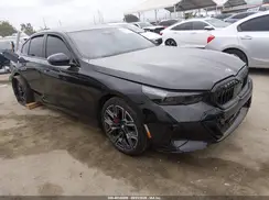WBA43FJ07SCU21562 2025 BMW 5ER