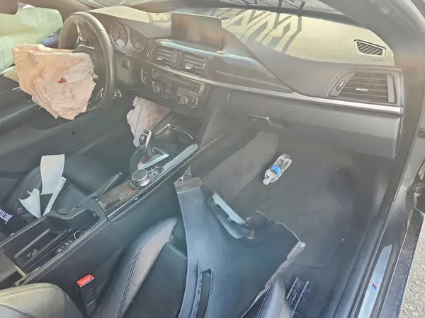 WBA4E3C35HG187553 2017 BMW 4ER - Image 8