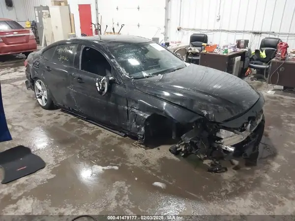 WBA4E5C33HG810843 2017 BMW 4ER - Image 1