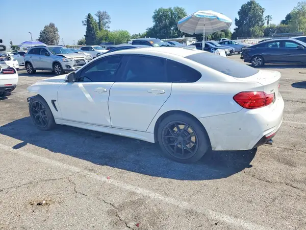 WBA4E5C35HG810830 2017 BMW 4ER - Image 2
