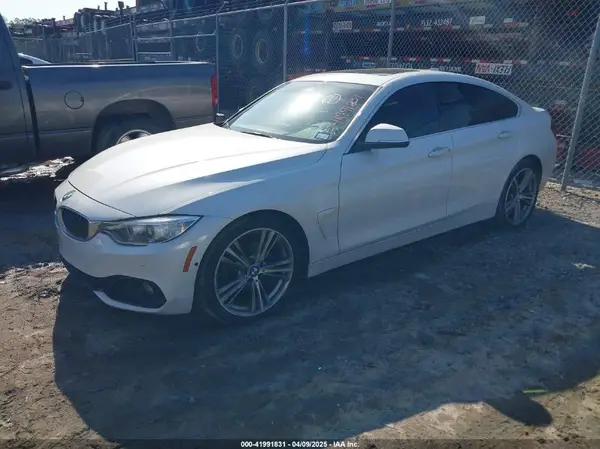 WBA4F7C30HG789541 2017 BMW 4ER - Image 2