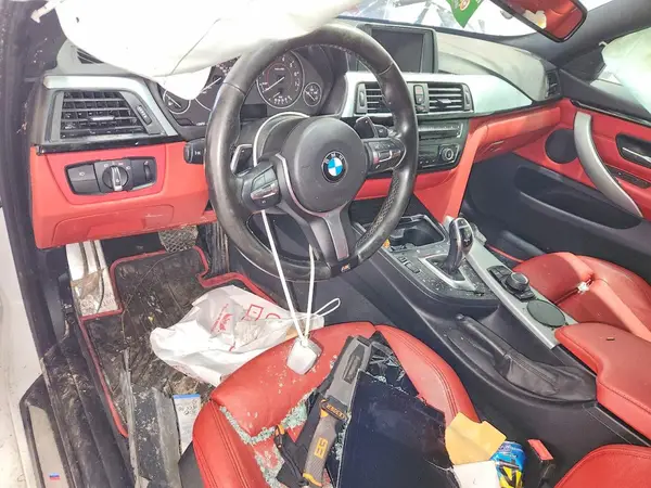 WBA4F7C31HG789175 2017 BMW 4ER - Image 8