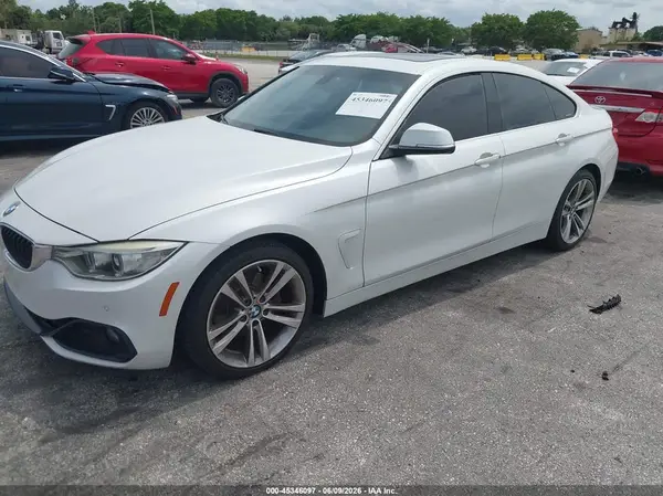 WBA4F7C32HG787659 2017 BMW 4ER - Image 2