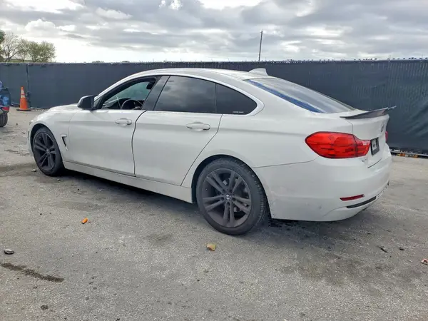 WBA4F7C35HG789342 2017 BMW 4ER - Image 2