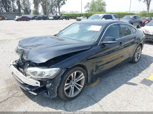 WBA4F7C36HG788426 2017 BMW 4ER - Image 2