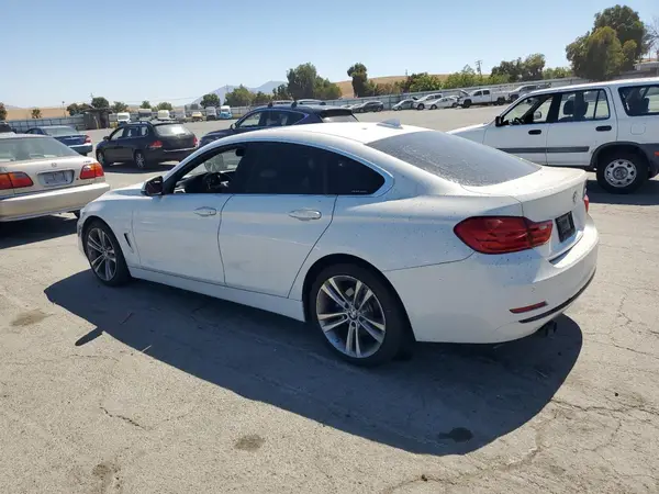 WBA4F7C50HG786673 2017 BMW 4ER - Image 2