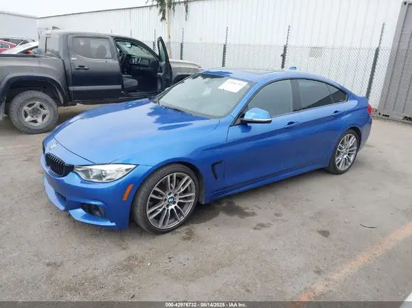WBA4F7C54HG438570 2017 BMW 4ER - Image 2