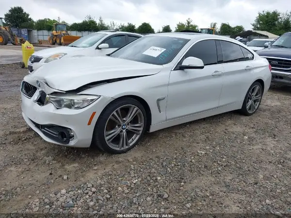 WBA4F7C57HG437803 2017 BMW 4ER - Image 2